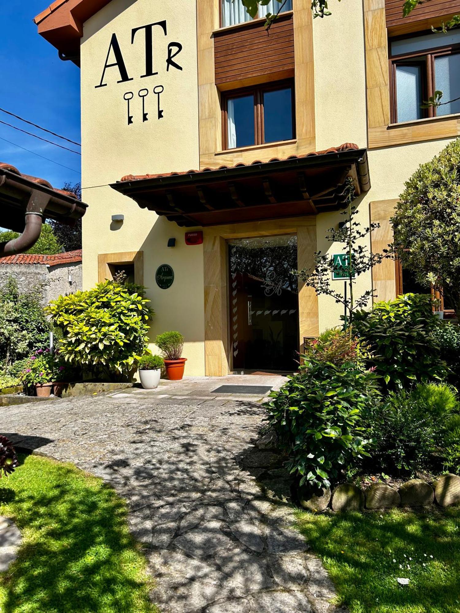 Apartamentos Rurales L'Arquera Llanes Dış mekan fotoğraf