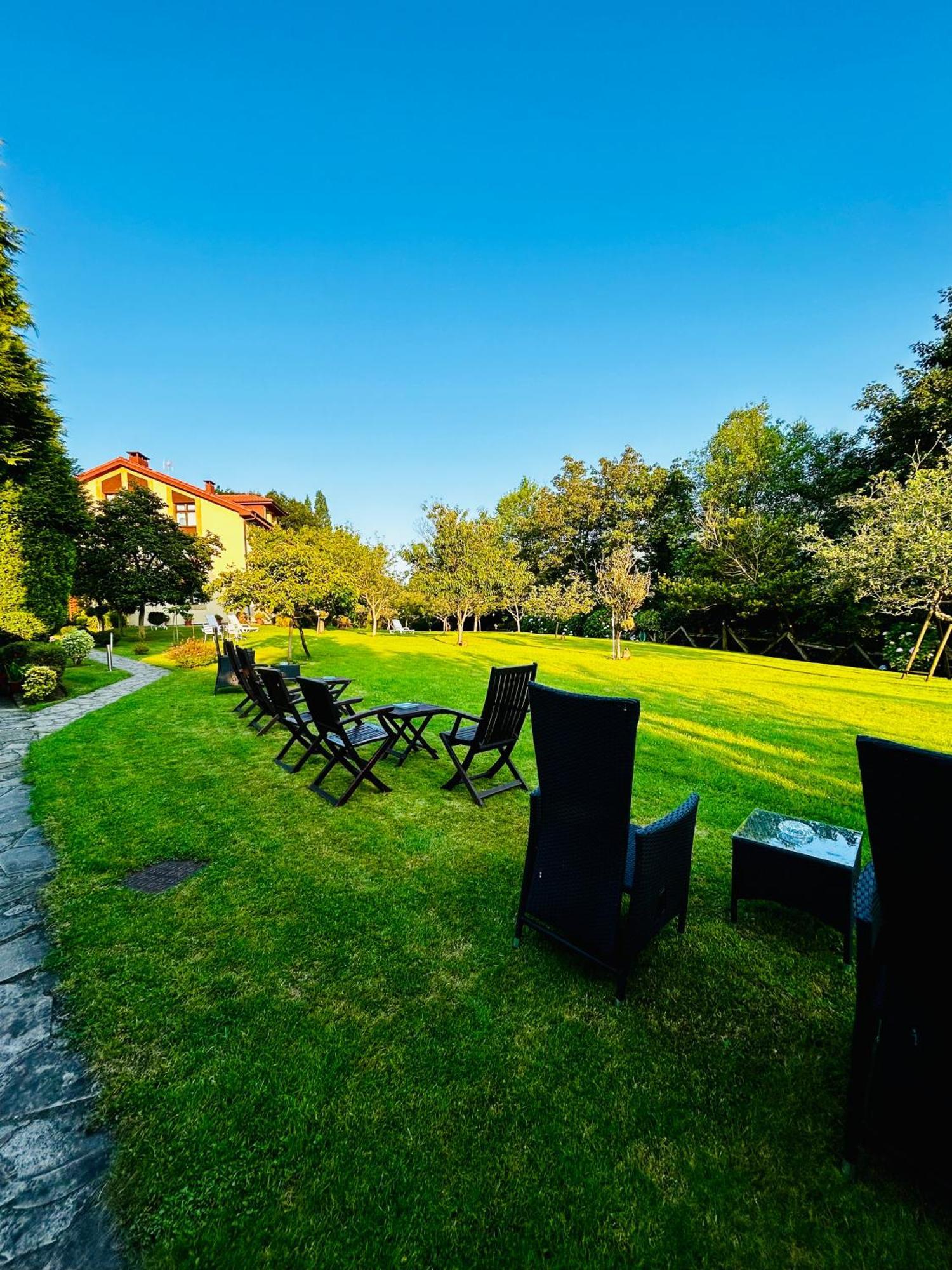 Apartamentos Rurales L'Arquera Llanes Dış mekan fotoğraf